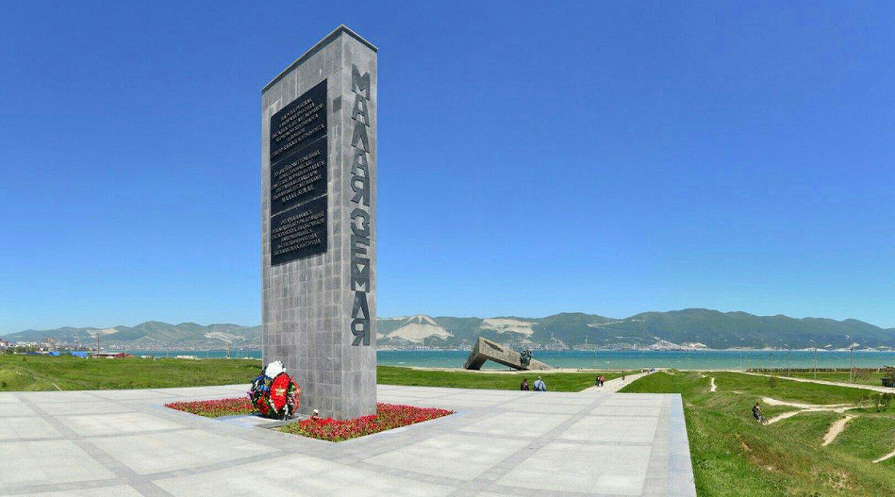 Памятник миронову в новороссийске фото